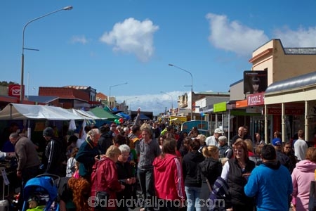carnival;carnivals;crowd;crowds;Dunedin;fair;fairs;festival;festivals;fete;fetes;King-Edward-Street;N.Z.;New-Zealand;NZ;Otago;people;person;S.I.;SI;South-Dunedin-festival;South-Dunedin-Street-Festival;South-Is;South-Is.;South-Island;Sth-Is;Street-Festival;Street-Festivals