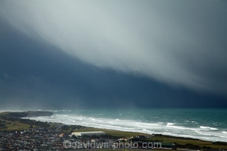 approaching-storm;approaching-storms;black-cloud;black-clouds;cloud;cloud-front;cloud-fronts;clouds;cloudy;dark-cloud;dark-clouds;Dunedin;gray-cloud;gray-clouds;grey-cloud;grey-clouds;N.Z.;New-Zealand;Otago;rain-cloud;rain-clouds;rain-storm;rain-storms;S.I.;SI;skies;sky;South-Is;South-Island;St-Kilda-Beach;Sth-Is;storm;storm-cloud;storm-clouds;storm-front;storm-fronts;storms;thunder-storm;thunder-storms;thunderstorm;thunderstorms;weather;weather-front;weather-fronts