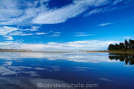 calm;cloud;clouds;Dunedin;estuaries;estuary;inlet;inlets;Kaikorai-Lagoon;Kaikorai-Stream;lagoon;lagoons;N.Z.;New-Zealand;NZ;Otago;placid;quiet;reflected;reflection;reflections;S.I.;serene;SI;skies;sky;smooth;South-Is;South-Island;Sth-Is;still;tidal;tide;tranquil;Waldronville;water;Westwood