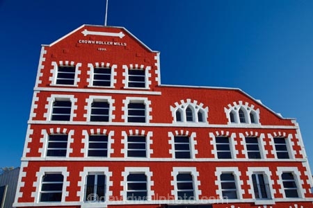 1867;1890;building;buildings;Crown-Mills-Building;Crown-Roller-Mills;Dunedin;heritage;Historic;historic-building;historic-buildings;historical;historical-building;historical-buildings;history;N.Z.;New-Zealand;NZ;old;Otago;S.I.;SI;South-Is;South-Island;Sth-Is;tradition;traditional;window;windows