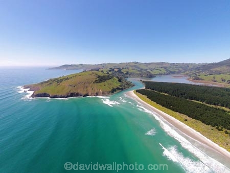 aerial;Aerial-drone;Aerial-drones;aerial-image;aerial-images;aerial-photo;aerial-photograph;aerial-photographs;aerial-photography;aerial-photos;aerial-view;aerial-views;aerials;bay;bays;beach;beaches;Blueskin-Bay;coast;coastal;coastline;Drone;Drones;Dunedin;headland;headlands;N.Z.;New-Zealand;NZ;ocean;oceans;Otago;Pacific-Ocean;Potato-Point;Potato-Pt;Purakanui-Bay;Purakanui-Beach;Purakanui-Inlet;Purakaunui-Bay;Purakaunui-Beach;Purakaunui-Inlet;Quadcopter;Quadcopters;S.I.;sand;sandy;sea;seas;shore;shoreline;SI;South-Is;South-Island;Sth-Is;surf;U.A.V.;UAV;UAVs;Unmanned-aerial-vehicle;wave;waves