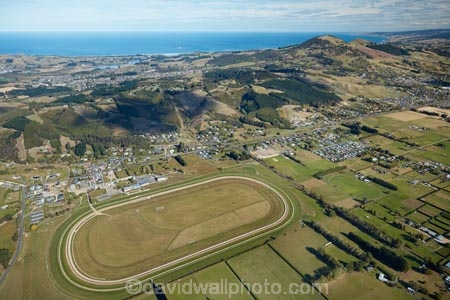 aerial;aerial-image;aerial-images;aerial-photo;aerial-photograph;aerial-photographs;aerial-photography;aerial-photos;aerial-view;aerial-views;aerials;bend;bends;Chain-Hills;circular;corner;corners;curve;curves;Dunedin;Fairfield;galloping-track;galloping-tracks;graphic;grass;grassy;horse-racing;horse-racing-track;horse-racing-tracks;horse-track;horse-tracks;Mosgiel;N.Z.;New-Zealand;NZ;Otago;S.I.;Saddle-Hill;SI;South-Is;South-Island;Sth-Is;Taieri-Plain;Wingatui;Wingatui-Racecourse