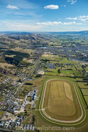 aerial;aerial-image;aerial-images;aerial-photo;aerial-photograph;aerial-photographs;aerial-photography;aerial-photos;aerial-view;aerial-views;aerials;bend;bends;circular;communities;community;corner;corners;curve;curves;Dunedin;galloping-track;galloping-tracks;graphic;grass;grassy;home;homes;horse-racing;horse-racing-track;horse-racing-tracks;horse-track;horse-tracks;house;houses;housing;Mosgiel;N.Z.;neigborhood;neigbourhood;New-Zealand;NZ;Otago;residences;residential;residential-housing;S.I.;SI;South-Is;South-Island;Sth-Is;street;streets;suburb;suburban;suburbia;suburbs;Taieri-Plain;urban;Wingatui;Wingatui-Racecourse