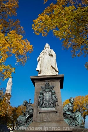 autuminal;autumn;autumn-colour;autumn-colours;autumnal;cenotaph;color;colors;colour;colours;deciduous;Dunedin;fall;gold;golden;leaf;leaves;N.Z.;New-Zealand;NZ;Otago;Queen-Victoria;Queen-Victoria-Statue;Queen-Victoria-Statues;Queens-Gardens;Queens-Gardens;season;seasonal;seasons;South-Is;South-Island;Sth-Is;tree;trees;yellow