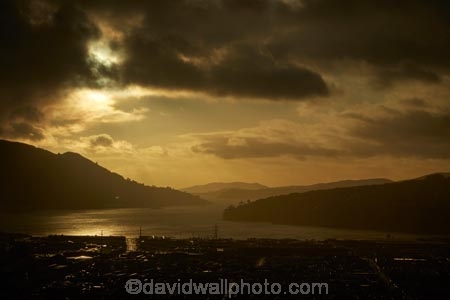 break-of-day;calm;cloud;clouds;coast;coastal;coastline;coastlines;coasts;dawn;dawning;daybreak;Dunedin;first-light;harbor;harbors;harbour;harbours;morning;N.Z.;New-Zealand;NZ;ocean;oceans;orange;Otago;Otago-harbor;Otago-Harbour;Otago-Peninsula;placid;quiet;reflected;reflection;reflections;S.I.;sea;serene;shore;shoreline;shorelines;shores;SI;skies;sky;smooth;South-Is;South-Is.;South-Island;Sth-Is;still;sunrise;sunrises;sunup;tranquil;twilight;water