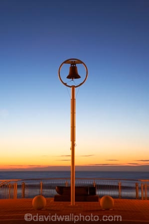 bells;break-of-day;coast;coastal;coastline;coastlines;coasts;dawn;dawning;daybreak;Dunedin;first-light;morning;N.Z.;New-Zealand;NZ;ocean;oceans;orange;Otago;Pacific-Ocean;S.I.;Saint-Clair-Beach;Saint-Clair-Esplanade;sea;seas;Shark-Bell;shore;shoreline;shorelines;shores;SI;silhouette;silhouettes;South-Is;South-Is.;South-Island;St-Clair;St-Clair-Beach;St-Clair-Esplanade;St.-Clair-Beach;St.Clair;St.Clair-Esplanade;sunrise;sunrises;sunup;The-Esplanade;twilight;water