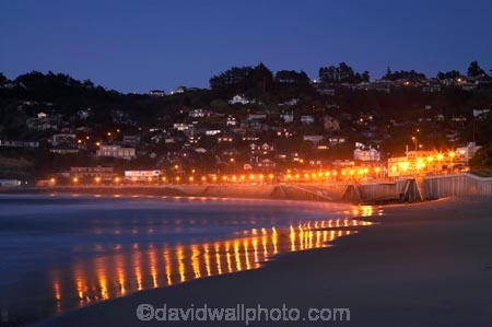 break-of-day;calm;coast;coastal;coastline;coastlines;coasts;dawn;dawning;daybreak;Dunedin;first-light;morning;N.Z.;New-Zealand;NZ;ocean;oceans;orange;Otago;Pacific-Ocean;placid;quiet;reflection;reflections;S.I.;Saint-Clair-Beach;Saint-Clair-Esplanade;sea;seas;serene;shore;shoreline;shorelines;shores;SI;smooth;South-Is;South-Is.;South-Island;St-Clair;St-Clair-Beach;St-Clair-Esplanade;St.-Clair-Beach;St.Clair;St.Clair-Esplanade;still;street-light;street-lights;sunrise;sunrises;sunup;The-Esplanade;tranquil;twilight;water
