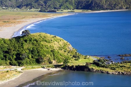 bay;bays;beach;beaches;coast;coastal;coastline;east-cape;east-coast;Eastland;hicks-bay;Hicks-Bay;new-zealand;north-is.;north-island;ocean;oceans;Onepoto-Bay;sand;sandy;sea;shore;shoreline;surf;wave;waves