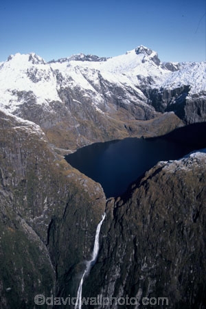 aerials;bluff;bluffs;cliff;cliffs;falls;glacial-valley;great-walks;lake-quill,great-walk;milford-track;natural;nature;scene;scenic;south-west;te-wahipounamu-south_west-new-zealand-world-hertitage-area;water-fall;waterfall;waterfalls