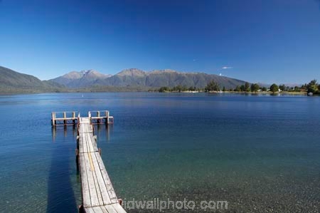 clean;Fiordland;jetties;jetty;lake;Lake-Te-Anau;lakes;N.Z.;New-Zealand;NZ;pier;piers;pristine;S.I.;SI;South-Island;Southland;Te-Anau;water-clear;waterside;wharf;wharfes;wharves