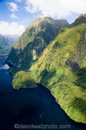 aerial;aerial-photo;aerial-photography;aerial-photos;aerial-view;aerial-views;aerials;air-to-air;alp;alpine;alps;altitude;beautiful;beauty;Beech-Forest;bluff;bluffs;bush;cliff;cliffs;coast;coastal;coastline;coastlines;coasts;Commander-Peak;Commander-Pk;Commander-Pk.;Davidson-Head;Doubful-Sound;endemic;Fiord;Fiordland;Fiordland-N.P;Fiordland-National-Park;Fiordland-NP;Fiords;Fjord;Fjords;forest;forests;green;Hall-Arm;high-altitude;mount;mountain;mountainous;mountains;mountainside;mountainsides;mt;mt.;N.Z.;national-park;national-parks;native;native-bush;natives;natural;nature;New-Zealand;Nothofagus;NZ;ocean;rain-forest;rain-forests;rain_forest;rain_forests;rainforest;rainforests;range;ranges;S.I.;scene;scenic;sea;shore;shoreline;shorelines;shores;SI;Sound;Sounds;South-Island;south-west-new-zealand-world-heritage-area;southern-beeches;Southland;steep;te-wahi-pounamu;te-wahipounamu;te-wahipounamu-south_west-new-zealand-world-heritage-area;timber;tree;trees;wood;woods;world-heirtage-site;world-heirtage-sites;world-heritage-area;world-heritage-areas