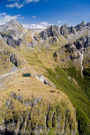 aerial;aerial-photo;aerial-photography;aerial-photos;aerial-view;aerial-views;aerials;air-to-air;alp;alpine;alps;altitude;bush-line;bush-lines;bush_line;bush_lines;bushline;bushlines;Fiordland;Fiordland-N.P;Fiordland-National-Park;Fiordland-NP;high-altitude;Kepler-Mountains;mount;mountain;mountainous;mountains;mountainside;mt;mt.;N.Z.;national-park;national-parks;New-Zealand;NZ;peak;peaks;range;ranges;Refrigerator-Valley;S.I.;SI;snow-line;snow-lines;snow_line;snow_lines;snowline;snowlines;South-Island;south-west-new-zealand-world-heritage-area;Southland;summit;summits;tarn;tarns;te-wahi-pounamu;te-wahipounamu;te-wahipounamu-south_west-new-zealand-world-heritage-area;tree-line;tree-lines;tree_line;tree_lines;treeline;treelines;world-heirtage-site;world-heirtage-sites;world-heritage-area;world-heritage-areas