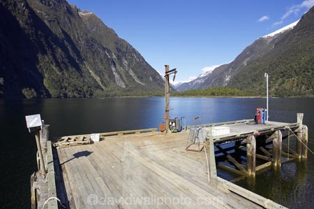 coast;coastal;coastline;fiordland;Fiordland-N.P;Fiordland-National-Park;Fiordland-NP;foreshore;island;jetties;jetty;kb1a5625;Milford-Sound;N.Z.;national-park;National-parks;new;new-zealand;NZ;pier;piers;S.I.;shore;shoreline;SI;south;South-Is.;South-Island;south-west-new-zealand-world-her;Southland;te-wahipounamu;te-wahipounamu-south_west-new;waterside;wharf;wharfes;wharves;World-Heritage-Area;World-Heritage-Site;zealand