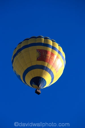 balloons;hot-air-balloons;hotair-balloon;colour;colours;color;colors;flight;flying;float;floating;basket;manned;sky;high;blue