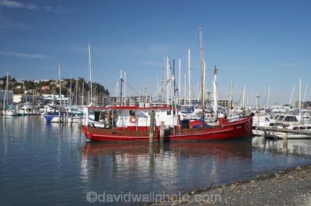 boat;boats;calm;calmness;coast;coastal;coastline;coastlines;coasts;fishing-boats;harbor;harbors;harbour;harbours;Hawkes-Bay;hull;hulls;Inner-Harbour;launch;launches;marina;marinas;mast;masts;N.I.;N.Z.;Napier;New-Zealand;NI;North-Island;NZ;ocean;oceans;peaceful;peacefulness;port;ports;reflection;reflections;sail;sailing;sea;shore;shoreline;shorelines;shores;still;stillness;tranquil;tranquility;Westshore;yacht;yachts