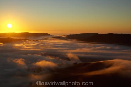 break-of-day;cloud;clouds;cloudy;dawn;dawning;daybreak;first-light;fog;foggy;fogs;Hawkes-Bay;mist;mists;misty;morning;N.I.;N.Z.;New-Zealand;NI;North-Island;NZ;orange;sunrise;sunrises;sunup;Te-Mata-Peak;view;views