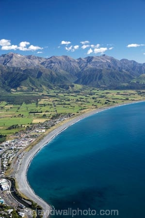 aerial;aerial-photo;aerial-photography;aerial-photos;aerial-view;aerial-views;aerials;coast;coastal;coastline;coastlines;coasts;Kaikoura;Marlborough;N.Z.;New-Zealand;NZ;ocean;S.I.;sea;Seaward-Kaikoura-Range;Seaward-Kaikoura-Ranges;shore;shoreline;shorelines;shores;SI;South-Island;water
