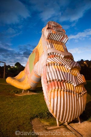 dusk;evening;gumboot;Gumboot-Statue;gumboots;icon;iconic;icons;N.I.;N.Z.;New-Zealand;NI;night;night-time;North-Island;NZ;public-artwork;public-artworks;Rangitikei;rural;rural-town;rural-towns;rural-township;Taihape;wellington-boots;wellingtons