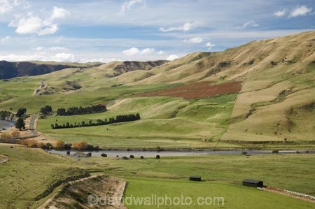 agricultural;agriculture;autuminal;autumn;autumn-colour;autumn-colours;autumnal;Central-North-Island;country;countryside;fall;farm;farming;farmland;farms;field;fields;meadow;meadows;N.I.;N.Z.;Napier-_-Taihape-Road;New-Zealand;NI;North-Island;NZ;paddock;paddocks;pasture;pastures;Rangitikei-District;Rangitikei-River;rural;season;seasonal;seasons;valley;valleys