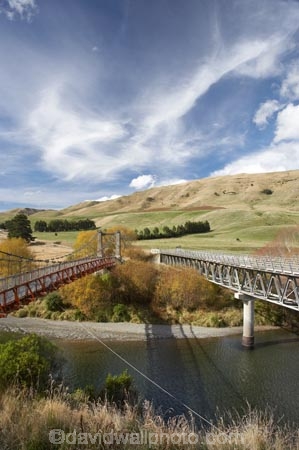 autuminal;autumn;autumn-colour;autumn-colours;autumnal;bridge;bridges;Central-North-Island;color;colors;colour;colours;deciduous;fall;heritage;historic;historic-bridge;historic-bridges;historical;historical-bridge;historical-bridges;history;leaf;leaves;N.I.;N.Z.;Napier-_-Taihape-Road;New-Zealand;NI;North-Island;NZ;old;Old-Springvale-Suspension-Bridge;Rangitikei-District;Rangitikei-River;river;rivers;road-bridge;road-bridges;season;seasonal;seasons;tradition;traditional;traffic-bridge;traffic-bridges;tree;trees