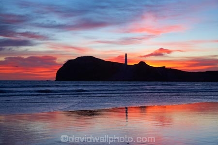 beach;beaches;beacon;beacons;break-of-day;castle;Castle-Point;Castle-Point-Lighthouse;castlepoint;Castlepoint-Lighthouse;Castlepoint-scenic-reserve;coast;coastal;coastline;coastlines;coasts;dawn;dawning;daybreak;first-light;foreshore;island;light;light-house;light-houses;lighthouse;light_house;lighthouses;light_houses;lights;Lower-North-Island;morning;N.I.;N.Z.;navigate;Navigation;new;new-zealand;NI;north;North-Is;north-is.;north-island;NZ;o8l6630;ocean;oceans;orange;Pacific-Ocean;point;sand;sandy;sea;seas;shore;shoreline;shorelines;shores;sunrise;sunrises;sunup;tower;towers;twilight;wairarapa;water;zealand