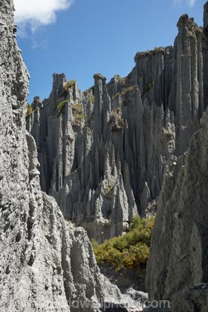 Aorangi-Forest-Park;erode;erosion;formation;formations;geological;geology;island;Lord-of-the-Rings-Location;LOTR-Location;Lower-North-Island;N.I.;N.Z.;new;new-zealand;NI;north;North-Is;north-is.;north-island;NZ;o8l6299;outcrop;outcrops;pinnacle;pinnacles;Pinnacles-Track;putangirua;Putangirua-Pinnacle;Putangirua-Pinnacles;Putangirua-Pinnacles-Scenic-Rese;rock;rock-formation;Rock-Formations;rocks;stone;unusual;unusual-natural-feature;unusual-natural-features;wairarapa;zealand