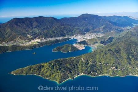 s-bend;s-bends;aerial;aerials;bay;bays;beautiful;beauty;bend;bends;bush;coast;coastal;coastline;coastlines;coasts;corner;corners;cove;coves;driving;endemic;forest;forests;green;harbor;harbors;harbour;harbours;inlet;inlets;marlborough;Marlborough-Sounds;native;native-bush;natives;natural;nature;new-zealand;nz;open-road;open-roads;picton;picton-harbour;Queen-Charlotte-Drive;queen-charlotte-sound;road;road-trip;roads;s-bend;s-bends;scene;scenic;sea;shakespeare-bay;shore;shoreline;shorelines;shores;sound;sounds;south-island;transport;transportation;travel;traveling;travelling;tree;trees;trip;water;wedge-point;woods
