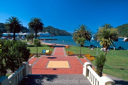 ferries;ferry;ferry-terminal;fishing;foreshore;gardens;marlborough-sounds;Queen-Charlotte-Sound;sounds;tourism;town;township;village;waterfront
