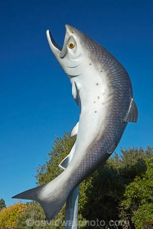 art;art-work;art-works;Canterbury;fish;Fish-Statue;fishes;Mid-Canterbury;N.Z.;New-Zealand;NZ;public-art;public-art-work;public-art-works;public-sculpture;public-sculptures;Rakaia;S.I.;salmon;Salmon-Statue;sculpture;sculptures;SI;South-Is;South-Is.;South-Island;Sth-Is