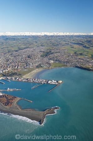 aerial;aerial-photo;aerial-photograph;aerial-photographs;aerial-photography;aerial-photos;aerial-view;aerial-views;aerials;breakwater;breakwaters;Canterbury;Caroline-Bay;coast;coastal;coastline;coastlines;coasts;Container-Terminal;container-terminals;dock;docks;export;exporting;foreshore;harbor;harbors;harbour;harbours;importing;inport;mountain;mountains;N.Z.;New-Zealand;NZ;ocean;oceans;pacific-ocean;port;Port-of-Timaru;ports;Prime-Port-Timaru;Primeport-Timaru;range;ranges;S.I.;sea;seas;season;seasonal;seasons;shore;shoreline;shorelines;Shores;SI;snow;snow-capped;snow_capped;snowcapped;snowy;South-Canterbury;South-Is;South-Island;Timaru;water;waterfront;wharf;wharfs;wharves;winter