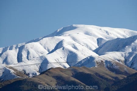 alp;alpine;alps;altitude;Ben-Hope;Canterbury;cold;farm-track;farm-tracks;Four-Peaks-Range;Geraldine;Mid-Canterbury;mount;mountain;mountain-peak;mountainous;mountains;mt;mt.;N.Z.;New-Zealand;NZ;peak;peaks;range;ranges;S.I.;season;seasonal;seasons;SI;snow;snow-capped;snow_capped;snowcapped;snowy;South-Is;South-Island;summit;summits;white;winter;wintery