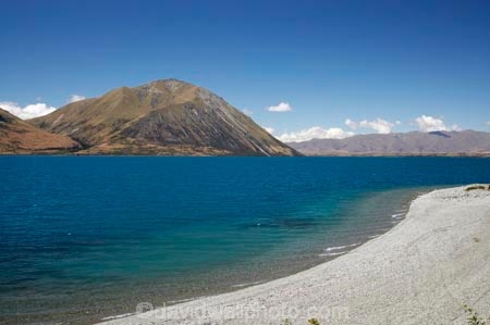 aqua;Ben-Ohau;blue;Canterbury;lake;Lake-Ohau;lakes;Mackenzie-Country;N.Z.;New-Zealand;North-Otago;NZ;S.I.;shore;shoreline;shorelines;SI;South-Canterbury;South-Island;teal;turquoise;Waitaki-District;water