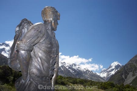 Ed-Hilllary;First-up-Mount-Everest;Mackenzie-Country;Mackenzie-District;Mount-Sefton;mountain-climber;mountain-climbers;mountaineer;mountaineers;Mt-Sefton;Mt.-Sefton;N.Z.;New-Zealand;NZ;S.I;SI;Sir-Ed;Sir-Edmund-Hilary;Sir-Edmund-Hillary;Sir-Edmund-Hillary-Alpine-Centre;South-Canterbury;South-Is;South-Island;statue;statues;The-Hermitage