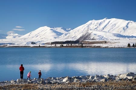 altitude;boy;boys;brother;brothers;calm;Canterbury;child;children;cold;families;family;freeze;freezing;girl;girls;high-altitude;kid;kids;Lake-Tekapo;little-boy;little-girl;Mackenzie-Country;mother;mothers;mount;mountain;mountain-peak;mountainous;mountains;mountainside;mt;mt.;N.Z.;New-Zealand;NZ;peak;peaks;people;person;placid;quiet;range;ranges;reflection;reflections;S.I.;season;seasonal;seasons;serene;shore;shoreline;shorelines;SI;sibbling;sibblings;sister;sisters;small-boys;small-girls;smooth;snow;snow-capped;snow_capped;snowcapped;snowy;South-Canterbury;South-Is;South-Island;still;summit;summits;Tekapo;tranquil;Two-Thumb-Range;water;white;winter;wintery