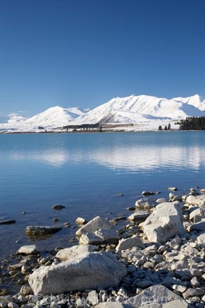 altitude;calm;Canterbury;cold;freeze;freezing;high-altitude;Lake-Tekapo;Mackenzie-Country;mount;mountain;mountain-peak;mountainous;mountains;mountainside;mt;mt.;N.Z.;New-Zealand;NZ;peak;peaks;placid;quiet;range;ranges;reflection;reflections;S.I.;season;seasonal;seasons;serene;shore;shoreline;shorelines;SI;smooth;snow;snow-capped;snow_capped;snowcapped;snowy;South-Canterbury;South-Is;South-Island;still;summit;summits;Tekapo;tranquil;Two-Thumb-Range;water;white;winter;wintery