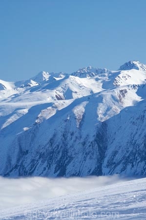 alp;alpine;alpine-resort;alpine-resorts;alpne;alps;altitude;Canterbury;cloud;clouds;cloudy;cold;fog;foggy;fogs;freeze;freezing;Hall-Range;high-altitude;Mackenzie-Country;mist;mists;misty;mount;mountain;mountain-peak;mountainous;mountains;mountainside;mt;mt.;N.Z.;New-Zealand;NZ;peak;peaks;range;ranges;Round-Hill-Ski-Area;Round-Hill-Ski-Field;Roundhill-Ski-Area;Roundhill-Ski-Field;S.I.;season;seasonal;seasons;SI;ski;ski-field;ski-fields;ski-resort;ski-resorts;skifield;skifields;skiing;slope;slopes;snow;snow-capped;snow_capped;snowcapped;snowy;South-Canterbury;South-Is;South-Island;southern-alps;summit;summits;Tekapo-Ski-Area;Tekapo-Ski-Field;Two-Thumb-Range;white;winter;winter-resort;winter-resorts;winter-sport;winter-sports;wintery