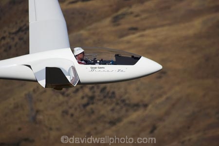 aerial;aerial-photo;aerial-photography;aerial-photos;aerials;air-to-air;aviate;aviation;aviator;aviators;cockpit;cockpits;Discus-2a;flies;fly;flying;Giorgio-Galetto;glide;glider;glider-pilot;glider-pilots;gliders;glides;gliding;N.Z.;New-Zealand;New-Zealand-Gliding-Grand-Prix;North-Otago;NZ;NZ-Gliding-Grand-Prix-2006;Omarama;pilot;pilots;race;races;racing;S.I.;sail-plane;sail-planes;sail-planing;sail_plane;sail_planes;sail_planing;sailplane;Sailplane-Grand-Prix;sailplane-pilot;sailplane-pilots;sailplanes;sailplaning;SI;soar;soaring;South-Island;Waitaki-District;wing;wings
