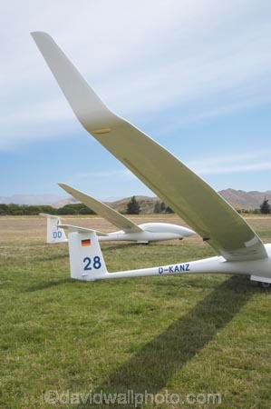 _O8L7156;aviate;aviation;aviator;aviators;flies;fly;flying;glide;glider;gliders;glides;gliding;n.z.;new-zealand;New-Zealand-Gliding-Grand-Prix;north-otago;nz;omarama;Otago;S.I.;sail-plane;sail-planes;sail-planing;sailplane;sail_plane;sailplanes;sail_planes;sailplaning;sail_planing;SI;south-island;Waitaki-District;waitaki-valley;wing;wings