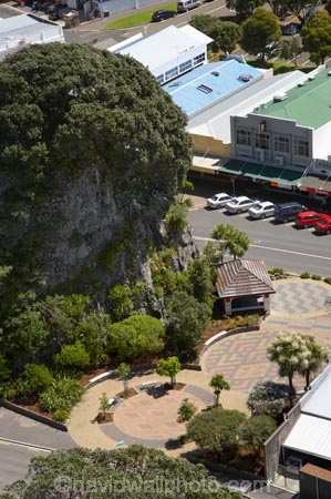 B.O.P.;Bay-of-Plenty;BOP;N.I.;N.Z.;New-Zealand;NI;North-Is;North-Island;NZ;Pohaturoa-Rock;The-Strand;Whakatane