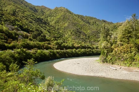 B.O.P.;Bay-of-Plenty;bend-in-the-river;BOP;bush;forest;forests;N.I.;N.Z.;native;native-bush;natural;New-Zealand;NI;North-Is;North-Island;NZ;river;rivers;Waioeka-Gorge;Waioeka-River