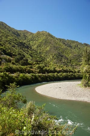 B.O.P.;Bay-of-Plenty;bend-in-the-river;BOP;bush;forest;forests;N.I.;N.Z.;native;native-bush;natural;New-Zealand;NI;North-Is;North-Island;NZ;river;rivers;Waioeka-Gorge;Waioeka-River