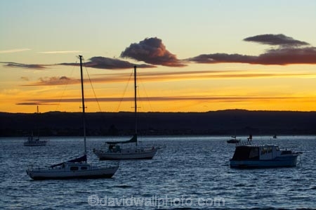 B.O.P.;Bay-of-Plenty;boat;boats;BOP;coast;coastal;coastline;coastlines;coasts;dusk;evening;foreshore;mast;masts;Mount-Maunganui;Mt-Maunganui;Mt.-Maunganui;N.I.;N.Z.;New-Zealand;NI;nightfall;North-Is;North-Island;NZ;ocean;orange;sea;shore;shoreline;shorelines;shores;sky;sunset;sunsets;Tauranga-Harbor;Tauranga-Harbour;twilight;water;yacht;yachts