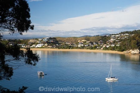 beach;beaches;boat;boats;calm;coast;coastal;coastline;Kaiteriteri;N.Z.;Nelson-Region;New-Zealand;NZ;ocean;oceans;peaceful;S.I.;sand;sandy;sea;seas;shore;shoreline;SI;smooth;South-Is.;South-Island;Tasman-Bay;wave;waves