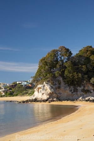 beach;beaches;coast;coastal;coastline;Golden-Sand;Kaiteriteri;N.Z.;Nelson-Region;New-Zealand;NZ;ocean;oceans;S.I.;sand;sandy;sea;seas;shore;shoreline;SI;South-Is.;South-Island;Tasman-Bay