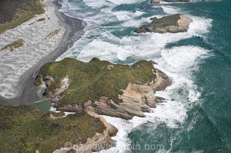 aerial;aerial-photo;aerial-photograph;aerial-photographs;aerial-photography;aerial-photos;aerial-view;aerial-views;aerials;Archway-Islands;beach;beaches;coast;coastal;coastline;coastlines;coasts;geological;geology;N.Z.;Nelson-Region;New-Zealand;North-West-Coast;Northern-West-Coast;NZ;ocean;oceans;rock-formation;rock-formations;S.I.;sand;sandstone;sandy;sea;seas;shore;shoreline;shorelines;shores;SI;South-Is.;South-Island;stone;surf;Tasman-Sea;water;wave;waves;Wharariki-Beach