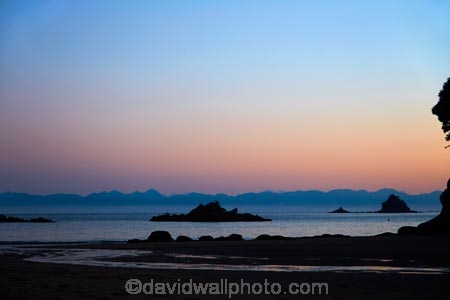 Abel-Tasman;Abel-Tasman-N.P.;Abel-Tasman-National-Park;Abel-Tasman-NP;beach;beaches;coast;coastal;coastline;coastlines;coasts;dusk;evening;Mosquito-Bay;N.Z.;national-park;national-parks;Nelson-Region;New-Zealand;night;night_time;nightfall;NZ;ocean;oceans;orange;pink;S.I.;sea;seas;shore;shoreline;shorelines;shores;silhouette;silhouettes;South-Is;South-Island;Sth-Is;sunset;sunsets;Tasman-Bay;Tasman-District;twilight;water