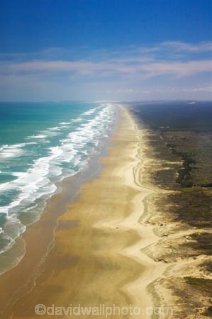 aerial;aerials;beach;beaches;beautiful;coast;coastal;coastline;far-north;new-zealand;Ninety-Mile-Beach;north-is.;north-island;northland;ocean;sand;scenic;sea;shore;shoreline;straight;tasman-sea;tourism;tourist;tourists;water;waterside;waves