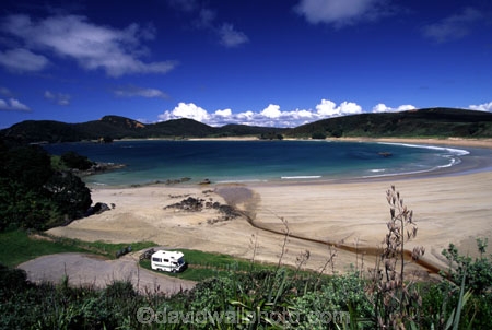 bay;bays;beaches;coast;coastal;coastline;holiday;ocean;oceans;picnic;rock;rocky;sand;sandy;sea;seas;shore;shoreline;surf;swim;swimming;tidal;tide;wave;waves