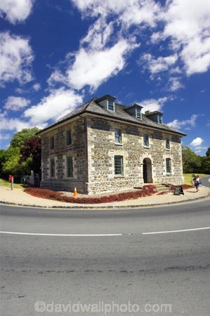 bank;bay-of-islands;brick;Historic;historical;history;kerikeir-inlet;Kerikeri;kerikeri-basin;new-zealand;north-is.;north-island;Northland;old;place;places;river;river-bank;riverbank;stone;stone-Store;stream;water