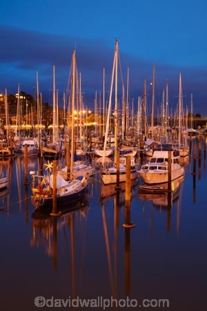 boat;boats;calm;calmness;dusk;evening;fishing-boats;harbor;harbors;harbour;harbours;hull;hulls;launch;launches;marina;marinas;mast;masts;N.I.;N.Z.;new-zealand;NI;night;night-time;night_time;North-Is;north-is.;North-Island;Northland;NZ;peaceful;peacefulness;port;ports;reflection;reflections;sail;sailing;still;stillness;sunset;town-basin;tranquil;tranquility;twilight;Whangarei;Whangarei-Basin;Whangarei-Harbor;Whangarei-Harbour;Whangarei-Marina;yacht;yachts